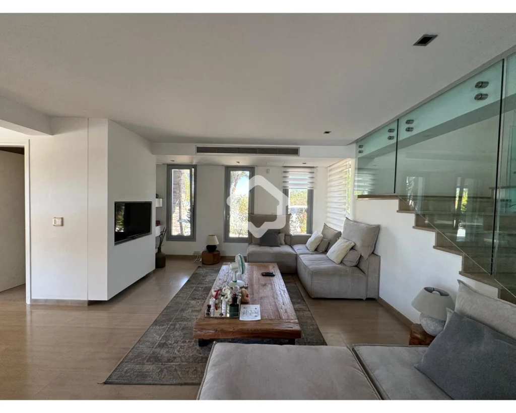 4 Bedroom House for Sale in Pano Deftera, Nicosia District