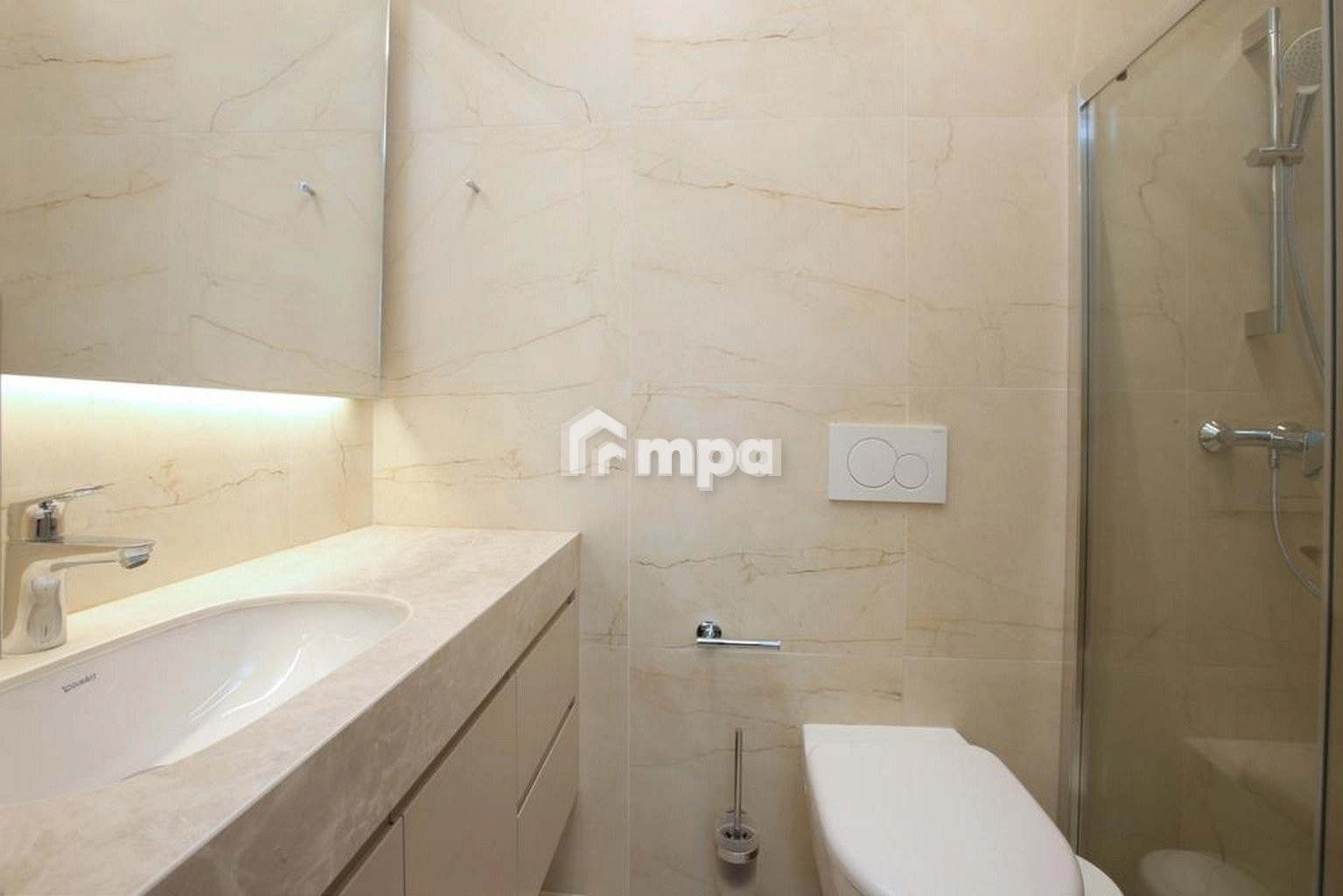 2 Bedroom Apartment for Rent in Agioi Omologites, Nicosia District