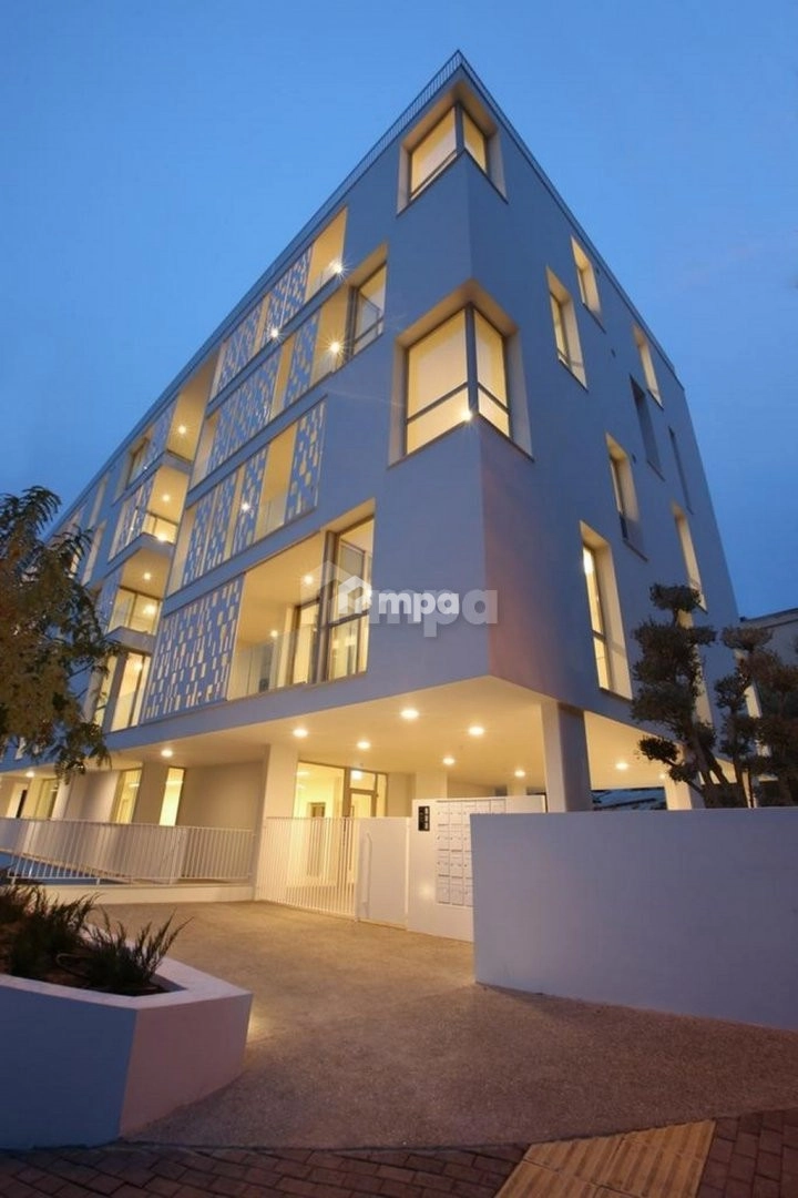 2 Bedroom Apartment for Rent in Agioi Omologites, Nicosia District