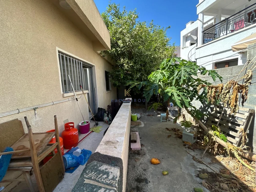 3 Bedroom House for Sale in Drosia, Larnaca District