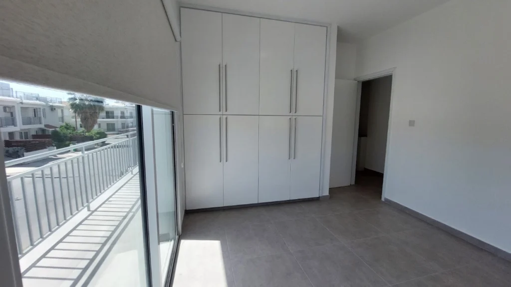 284m² Building for Sale in Kato Paphos