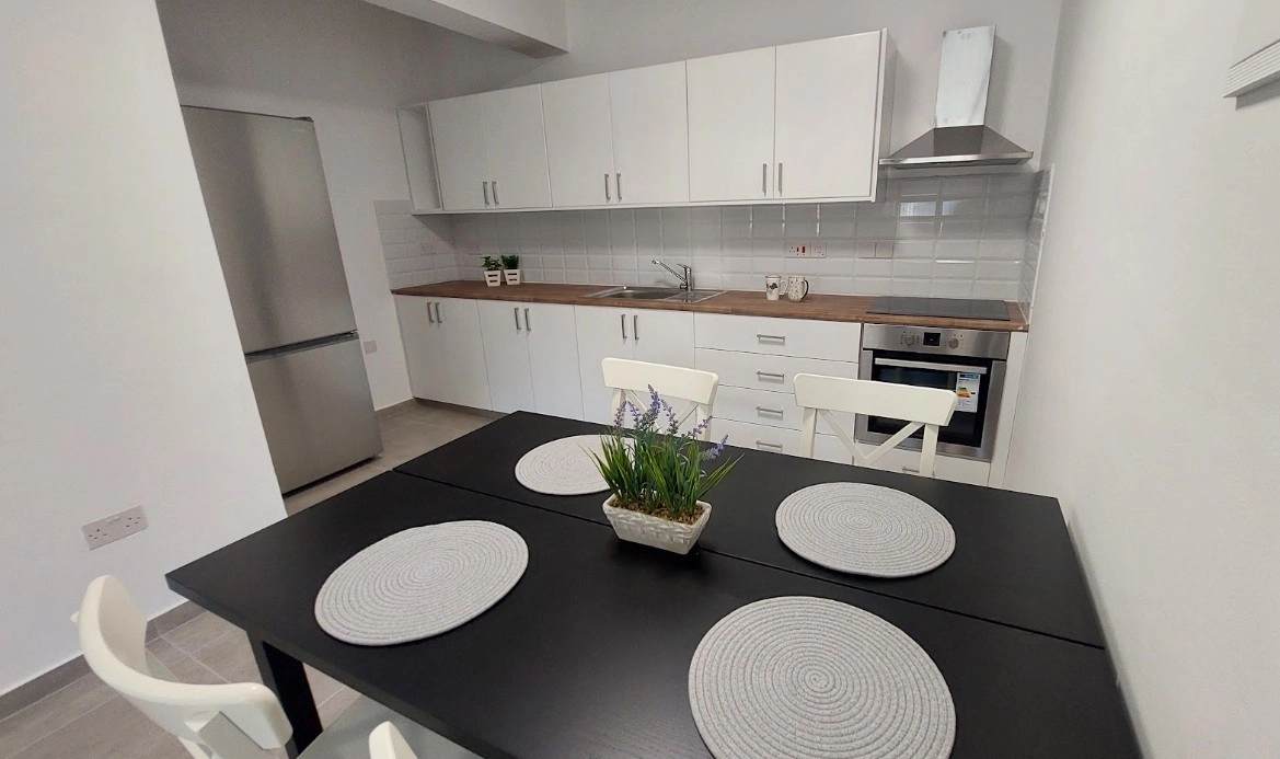 284m² Building for Sale in Kato Paphos