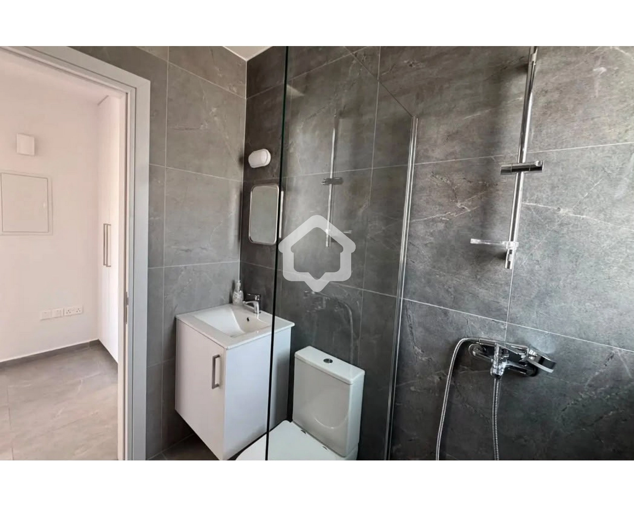 2 Bedroom Apartment for Rent in Engomi, Nicosia District