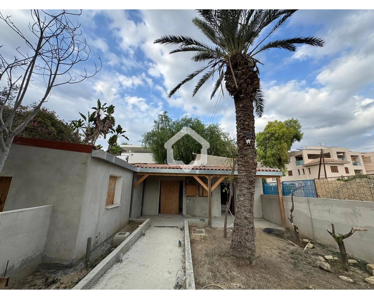 2 Bedroom House for Sale in Strovolos, Nicosia District