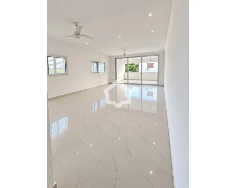 3 Bedroom Apartment for Rent in Agioi Omologites, Nicosia District