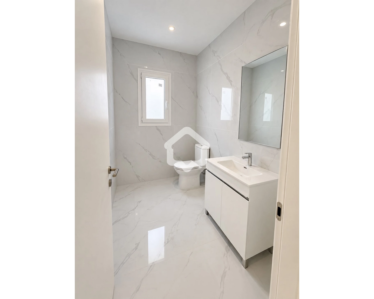3 Bedroom Apartment for Rent in Agioi Omologites, Nicosia District