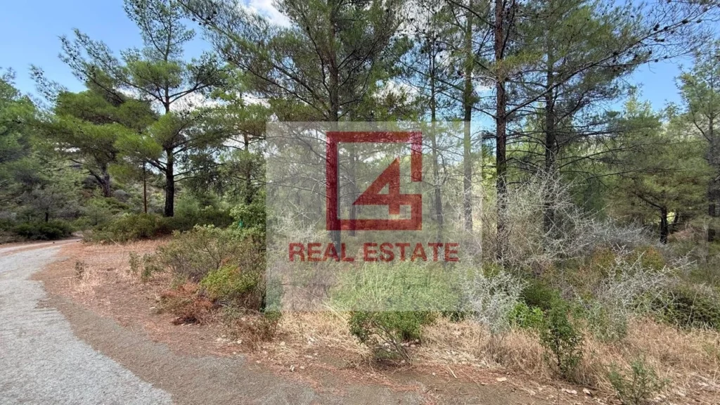 8,110m² Plot for Sale in Pano Platres, Limassol District