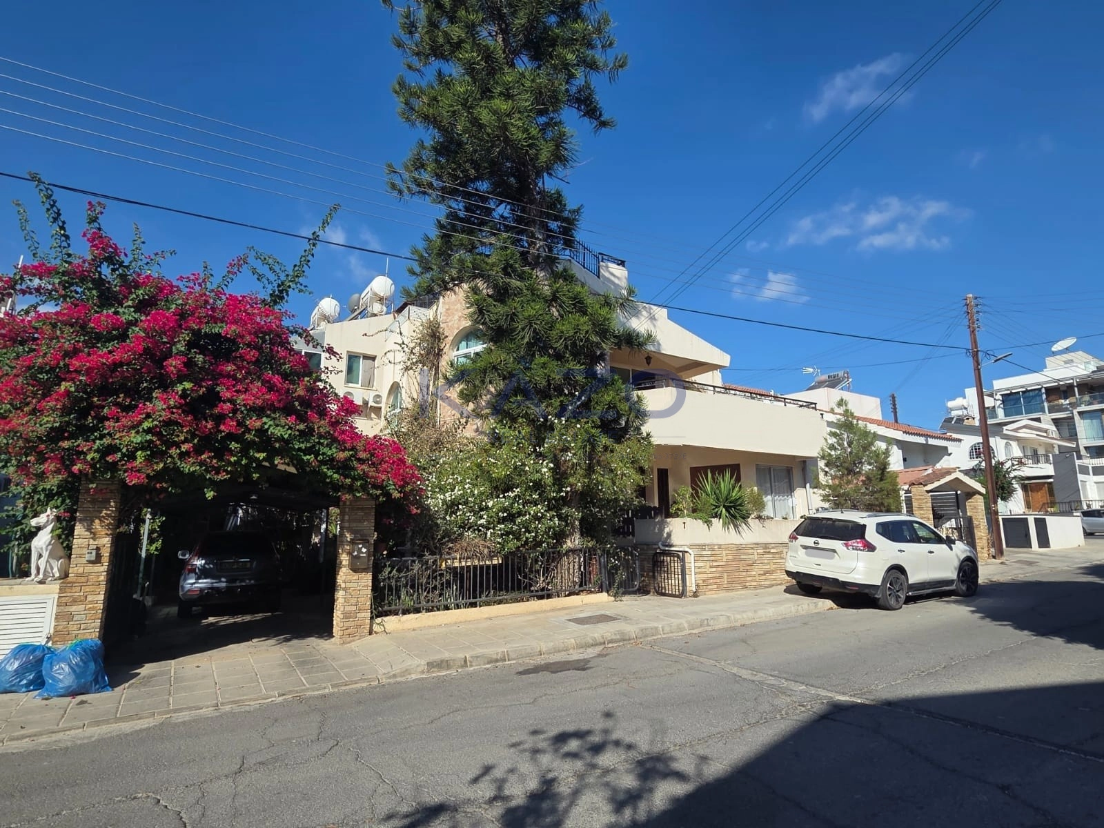 393m² Building for Sale in Limassol District