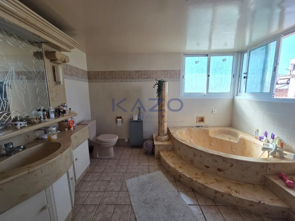 393m² Building for Sale in Limassol District