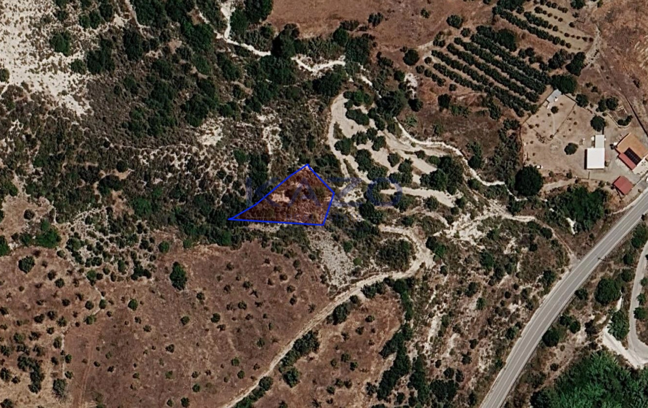 825m² Plot for Sale in Limnatis, Limassol District