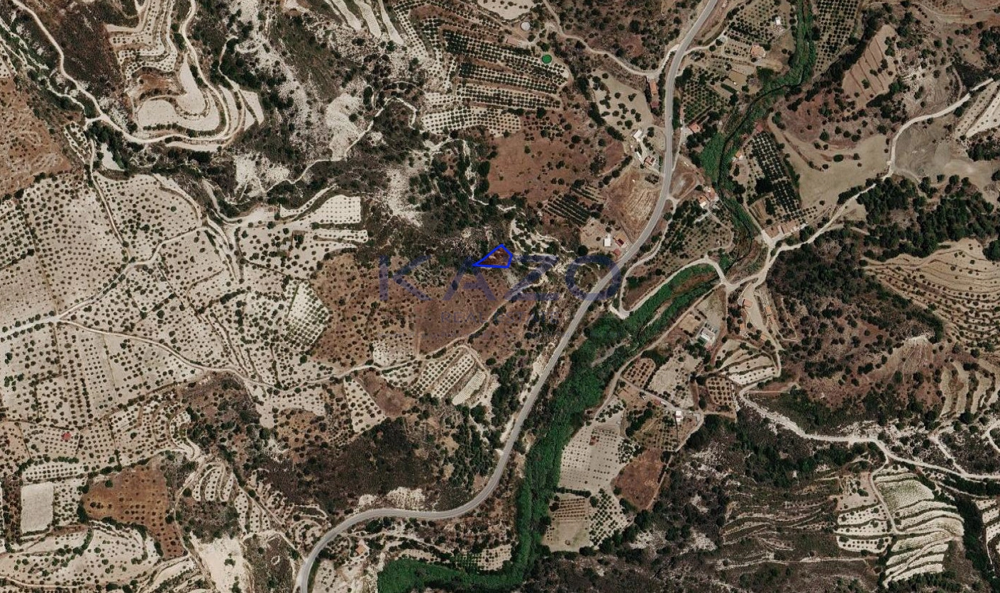 825m² Plot for Sale in Limnatis, Limassol District