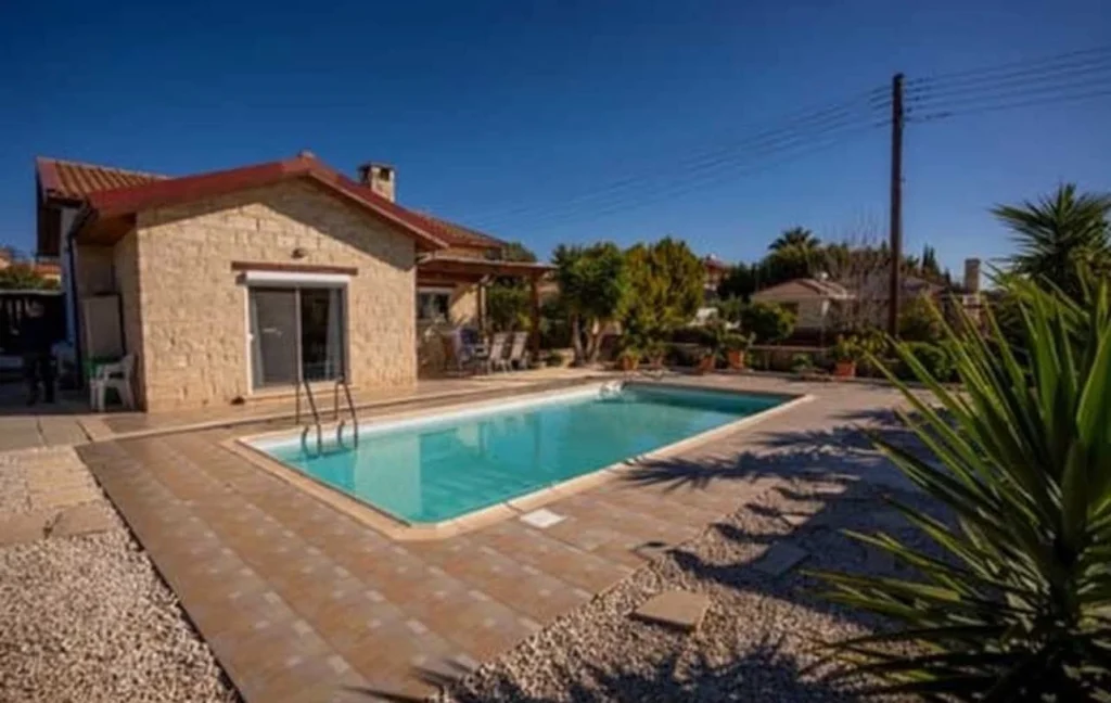 2 Bedroom House for Rent in Souni, Limassol District