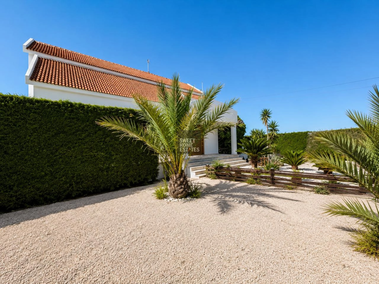 4 Bedroom House for Sale in Paralimni, Famagusta District