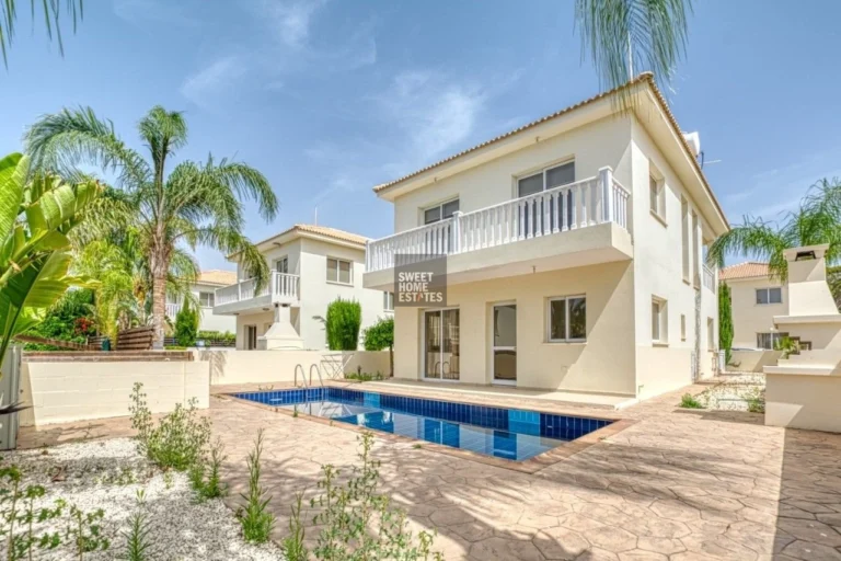 3 Bedroom House for Sale in Famagusta – Agia Napa