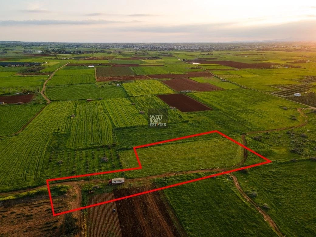8,710m² Plot for Sale in Avgorou, Famagusta District
