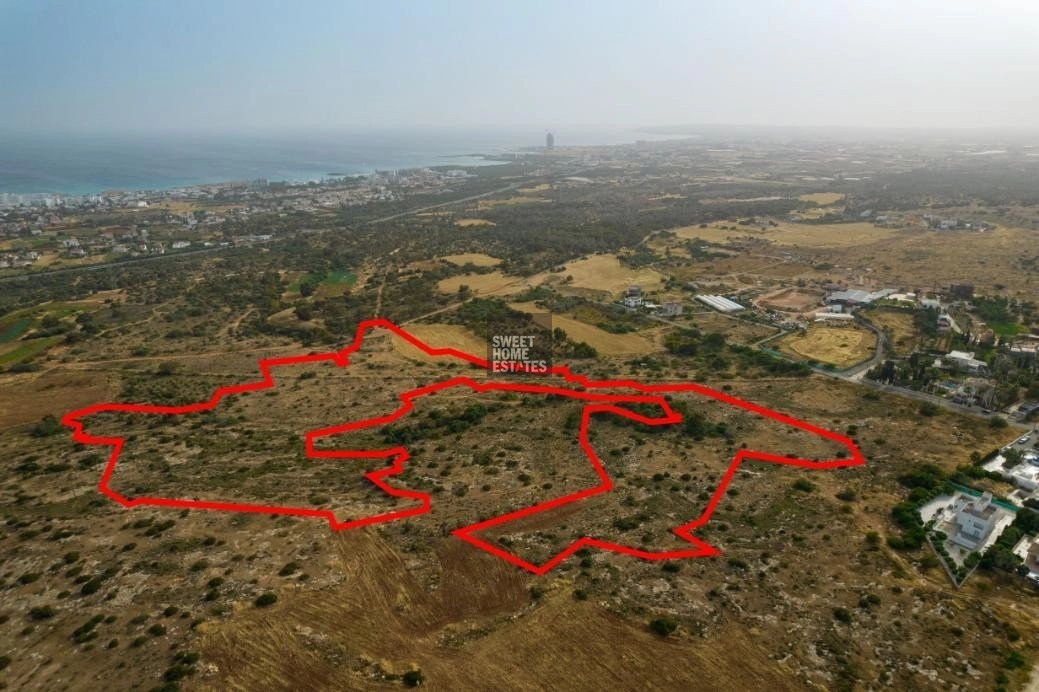 2,354m² Plot for Sale in Paralimni, Famagusta District