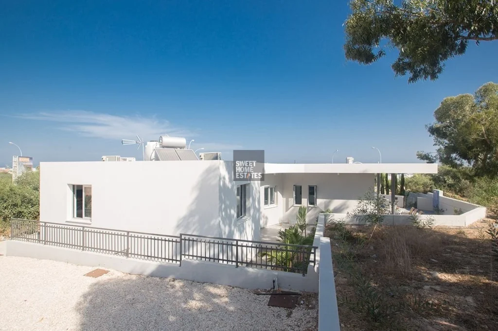 4 Bedroom House for Sale in Protaras, Famagusta District