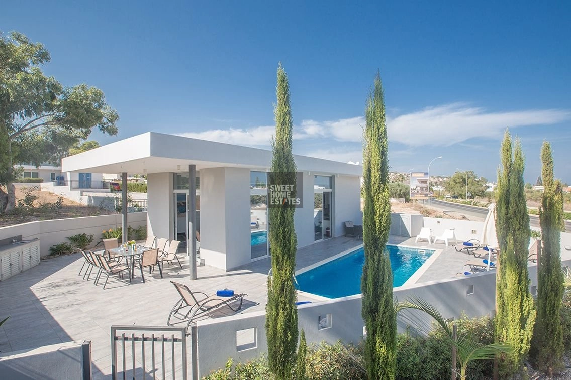 4 Bedroom House for Sale in Protaras, Famagusta District