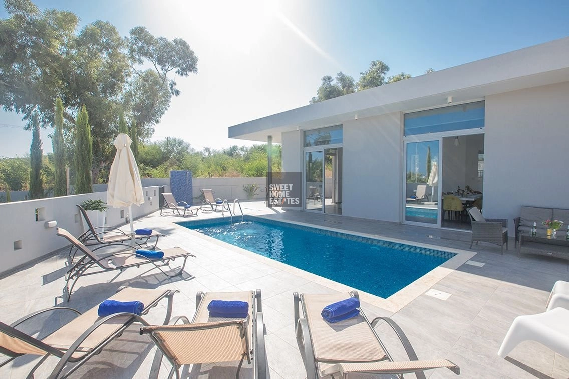 4 Bedroom House for Sale in Protaras, Famagusta District