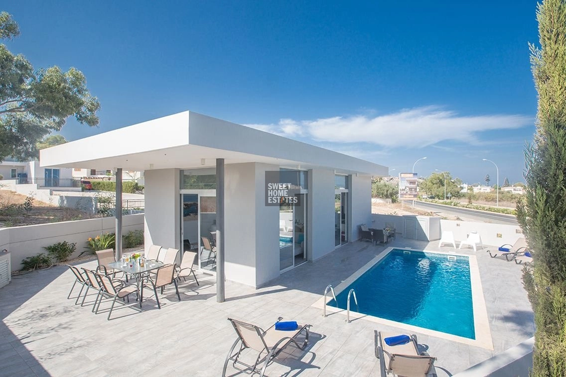 4 Bedroom House for Sale in Protaras, Famagusta District