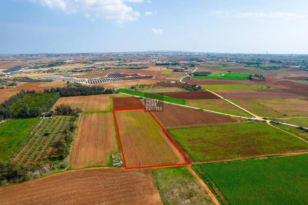 9,600m² Plot for Sale in Frenaros, Famagusta District