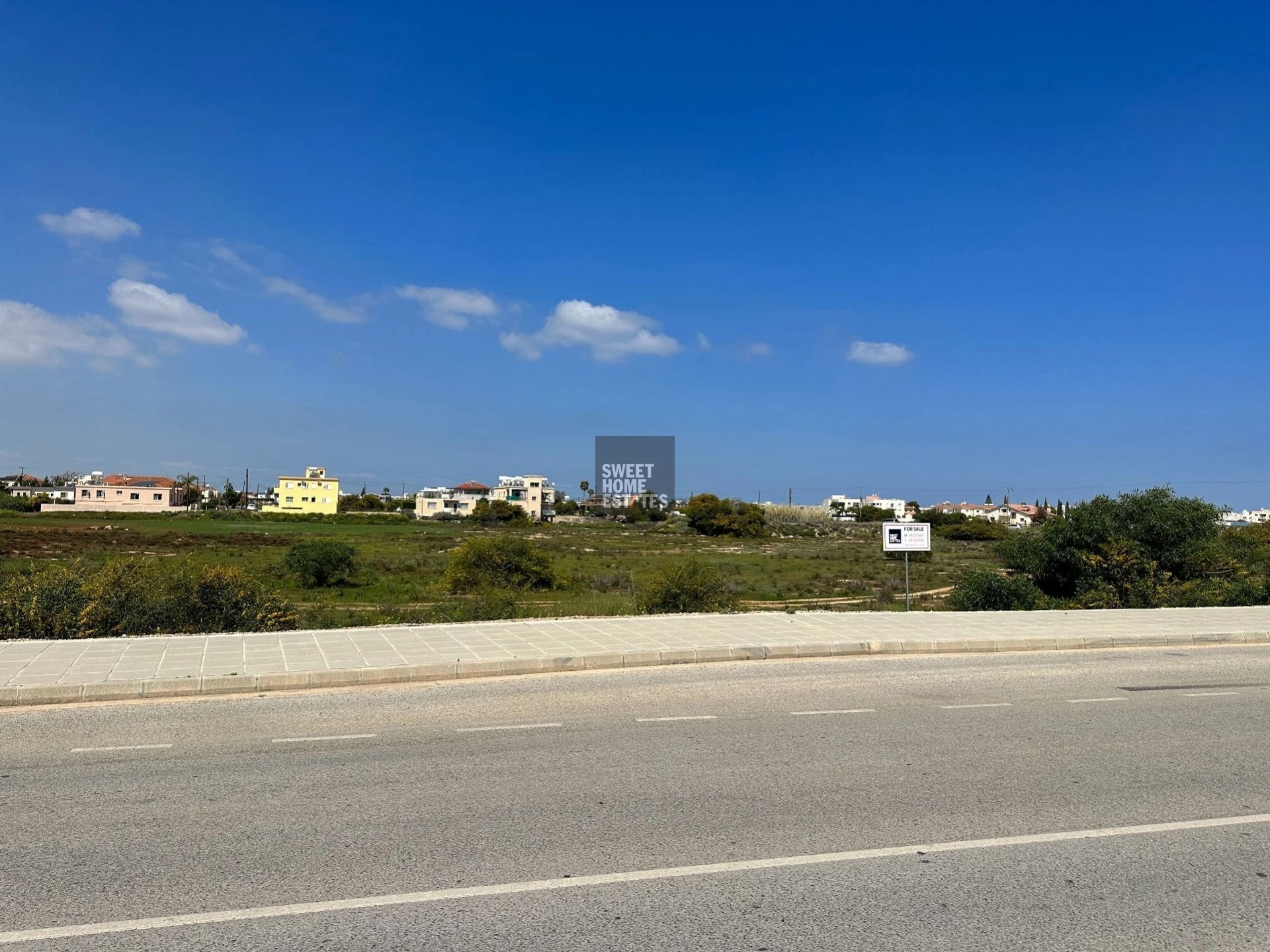 3,517m² Plot for Sale in Deryneia, Famagusta District