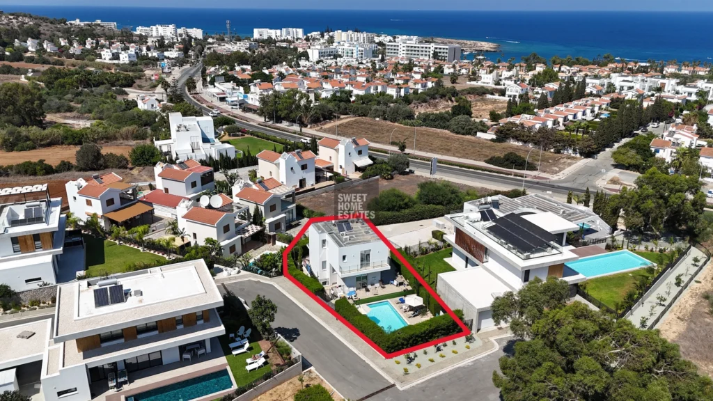 4 Bedroom House for Sale in Protaras, Famagusta District