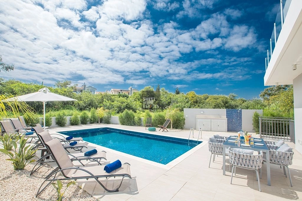 4 Bedroom House for Sale in Protaras, Famagusta District