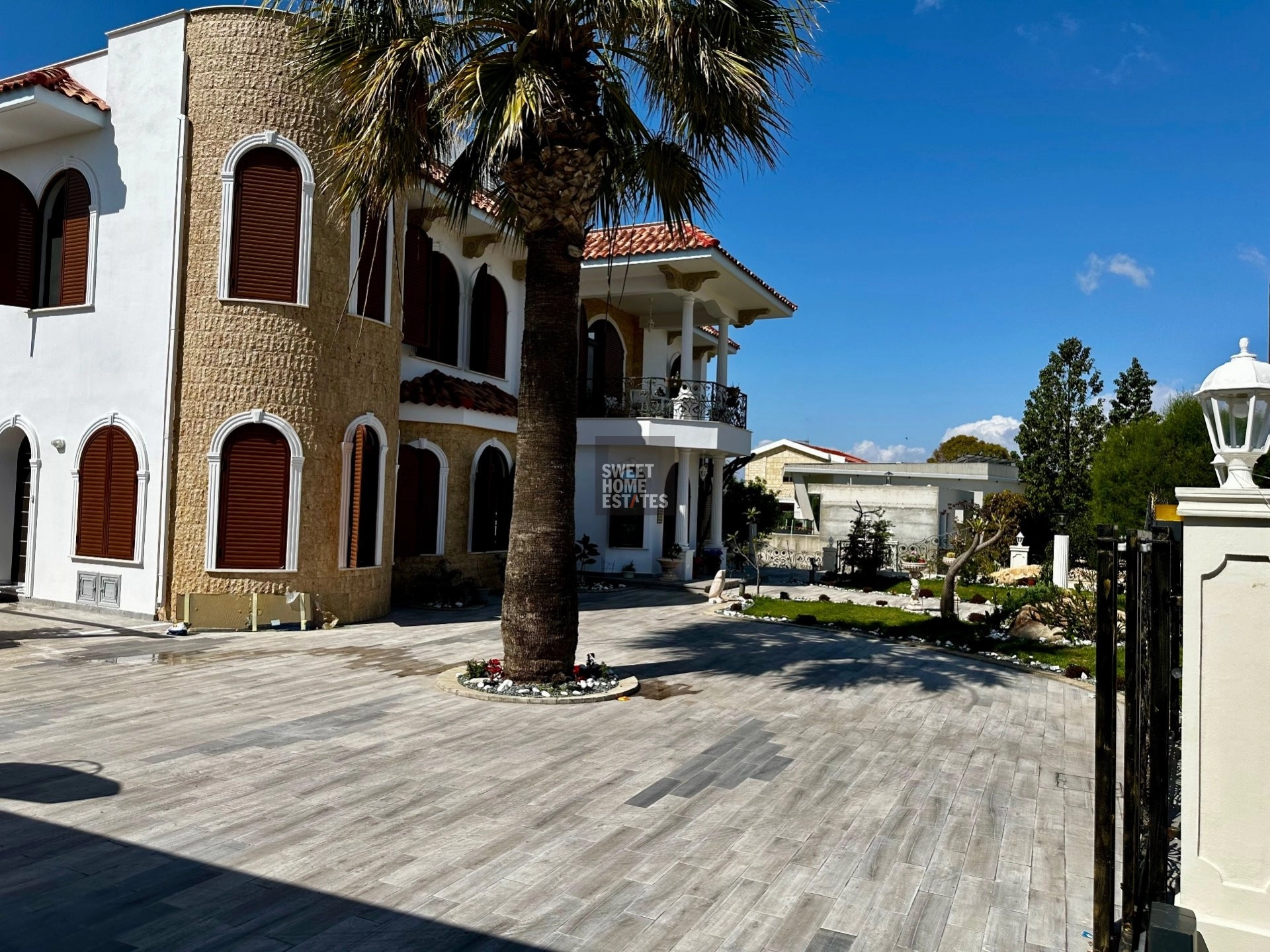 830m² House for Sale in Famagusta District