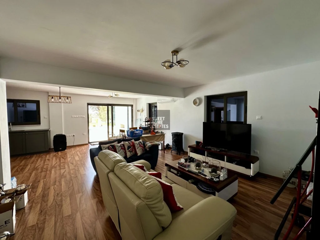 830m² House for Sale in Famagusta District