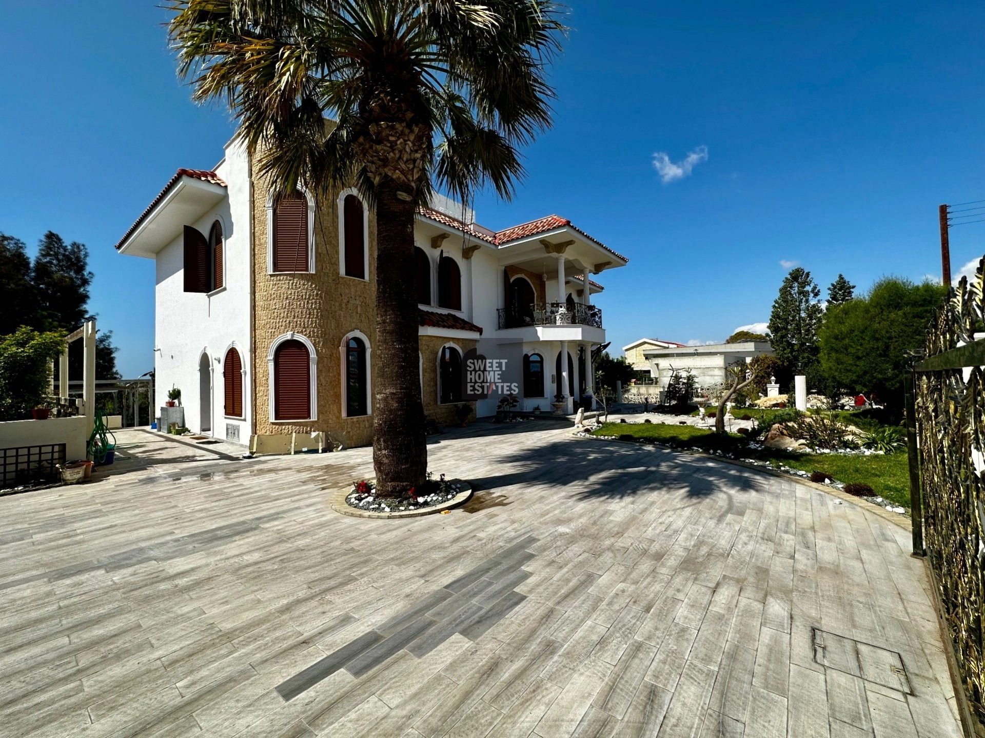 830m² House for Sale in Famagusta District