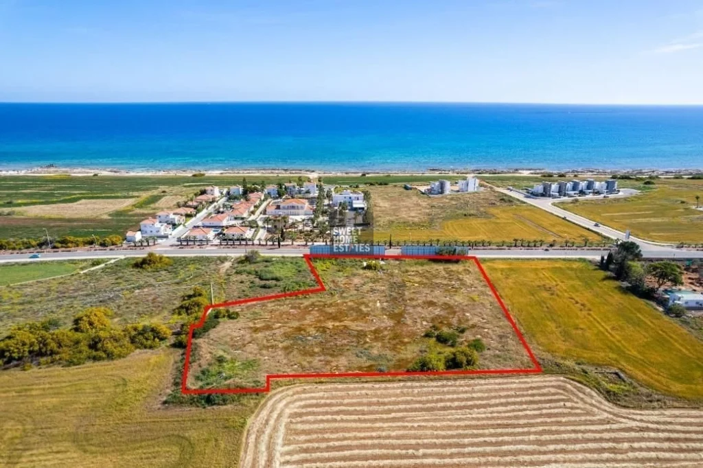 6,972m² Plot for Sale in Agia Thekla, Famagusta District