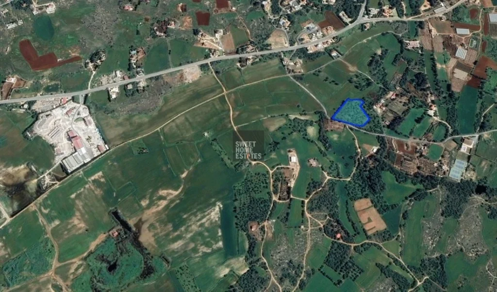 8,405m² Plot for Sale in Famagusta District