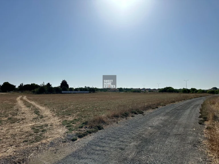 1,068m² Plot for Sale in Paralimni, Famagusta District