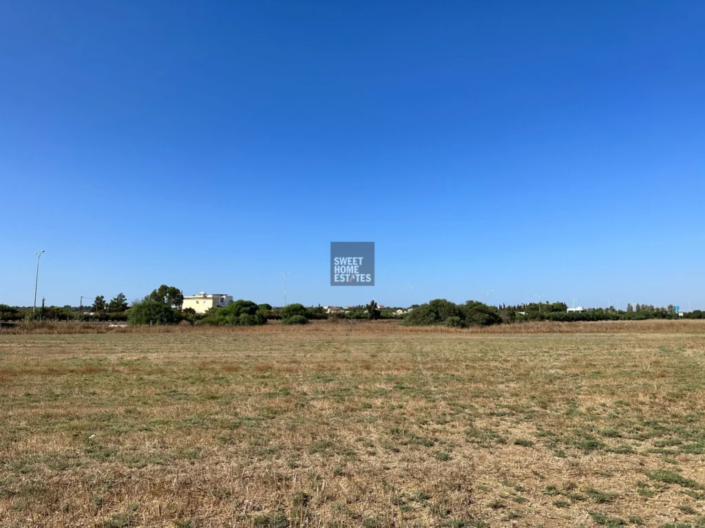 1,068m² Plot for Sale in Paralimni, Famagusta District