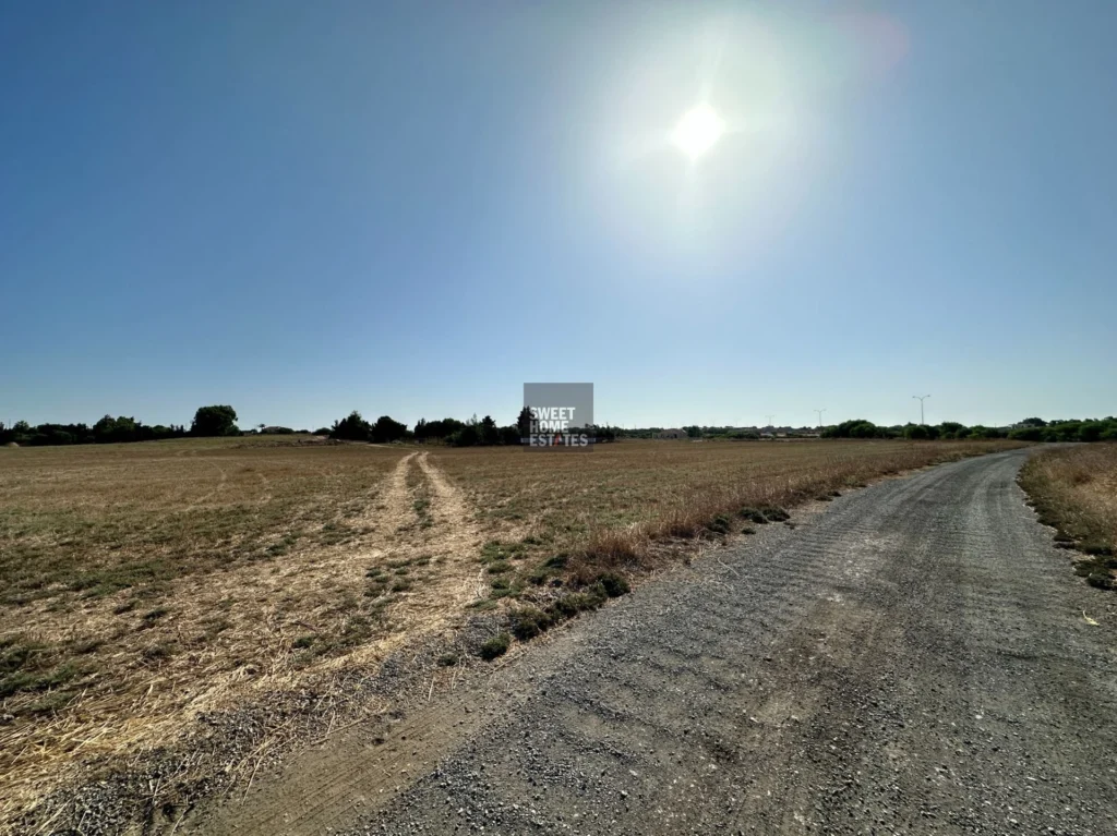 1,068m² Plot for Sale in Paralimni, Famagusta District