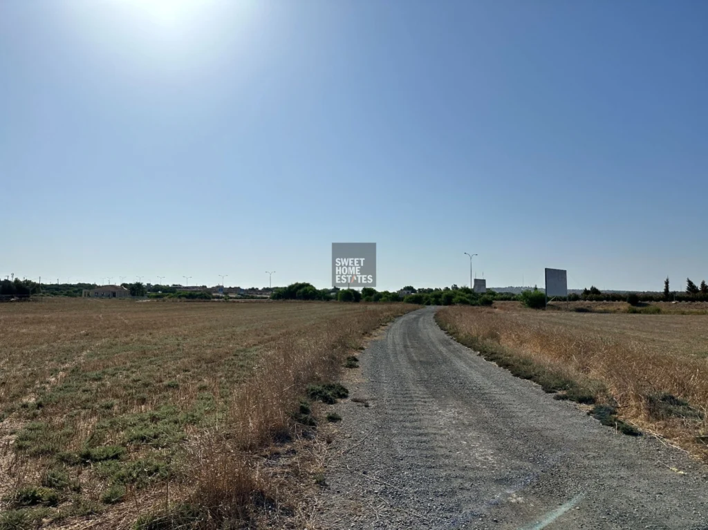 1,068m² Plot for Sale in Paralimni, Famagusta District