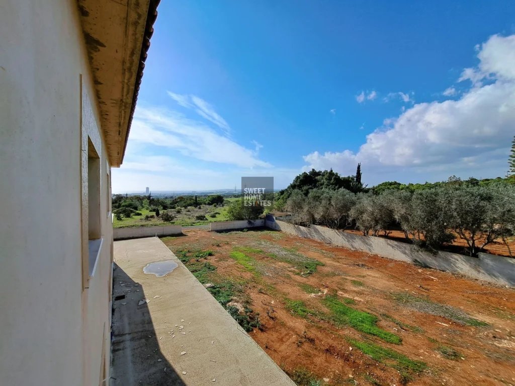 4 Bedroom House for Sale in Famagusta – Agia Napa