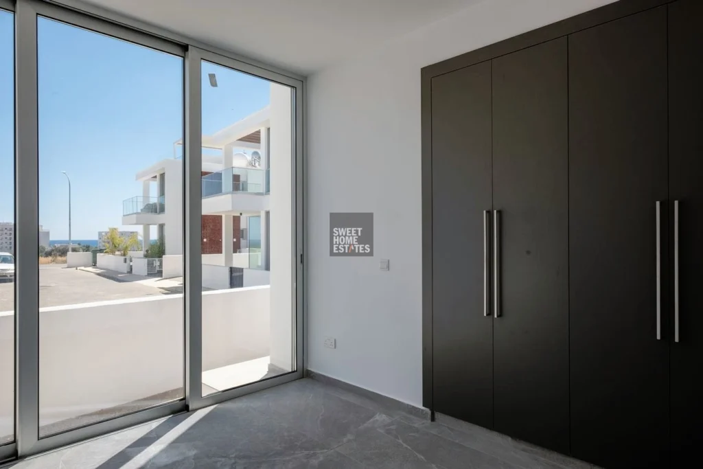 4 Bedroom House for Sale in Paralimni, Famagusta District