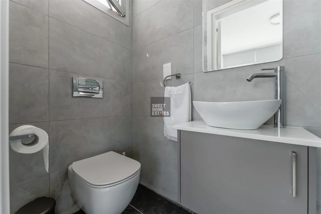 5 Bedroom House for Sale in Protaras, Famagusta District