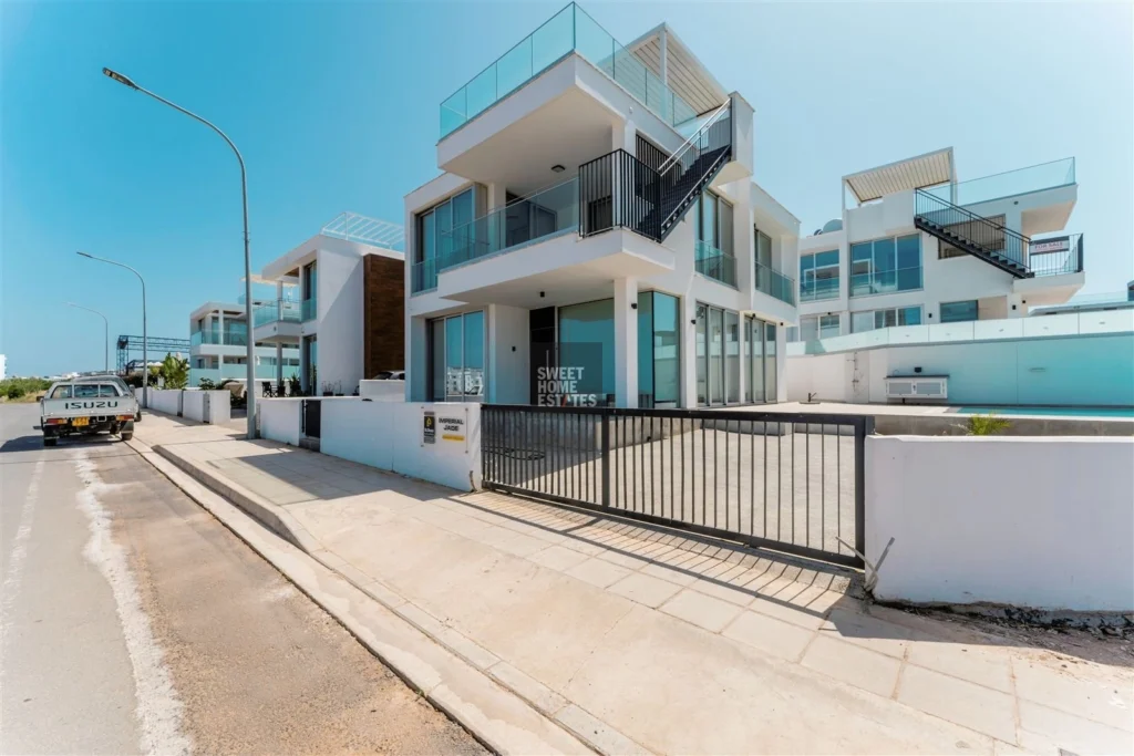 5 Bedroom House for Sale in Protaras, Famagusta District