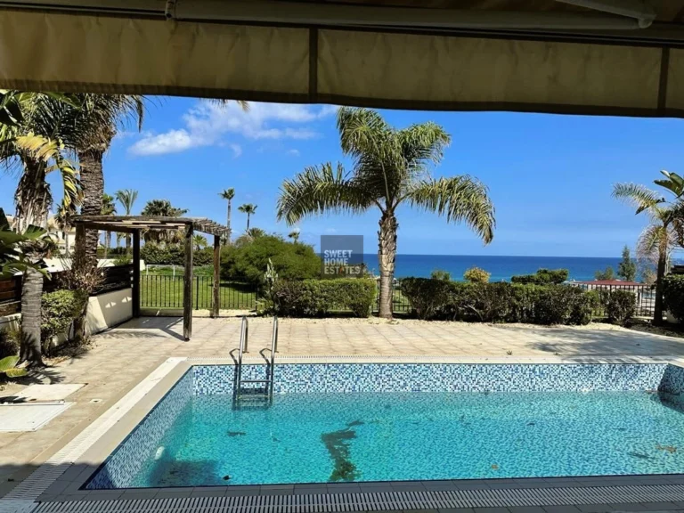 4 Bedroom House for Sale in Kapparis, Famagusta District