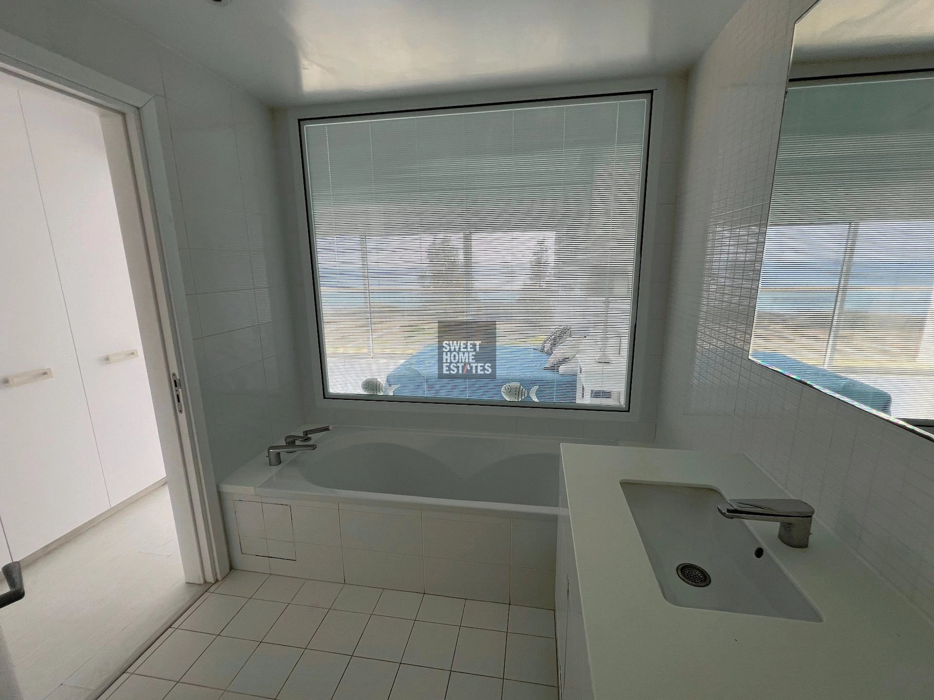 5 Bedroom House for Sale in Pernera, Famagusta District