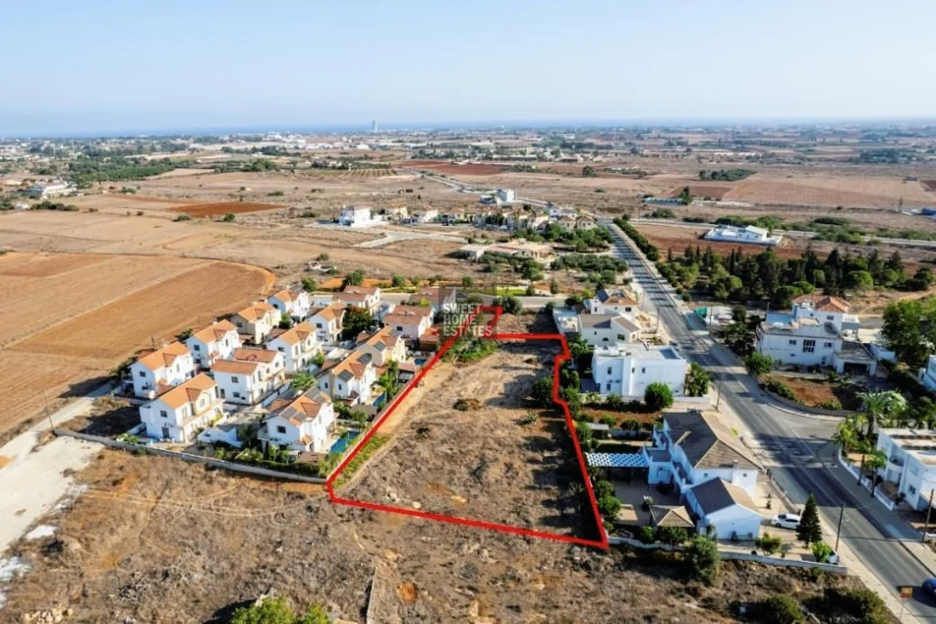 2,480m² Plot for Sale in Frenaros, Famagusta District