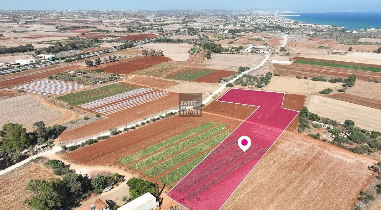 13,623m² Plot for Sale in Liopetri, Famagusta District
