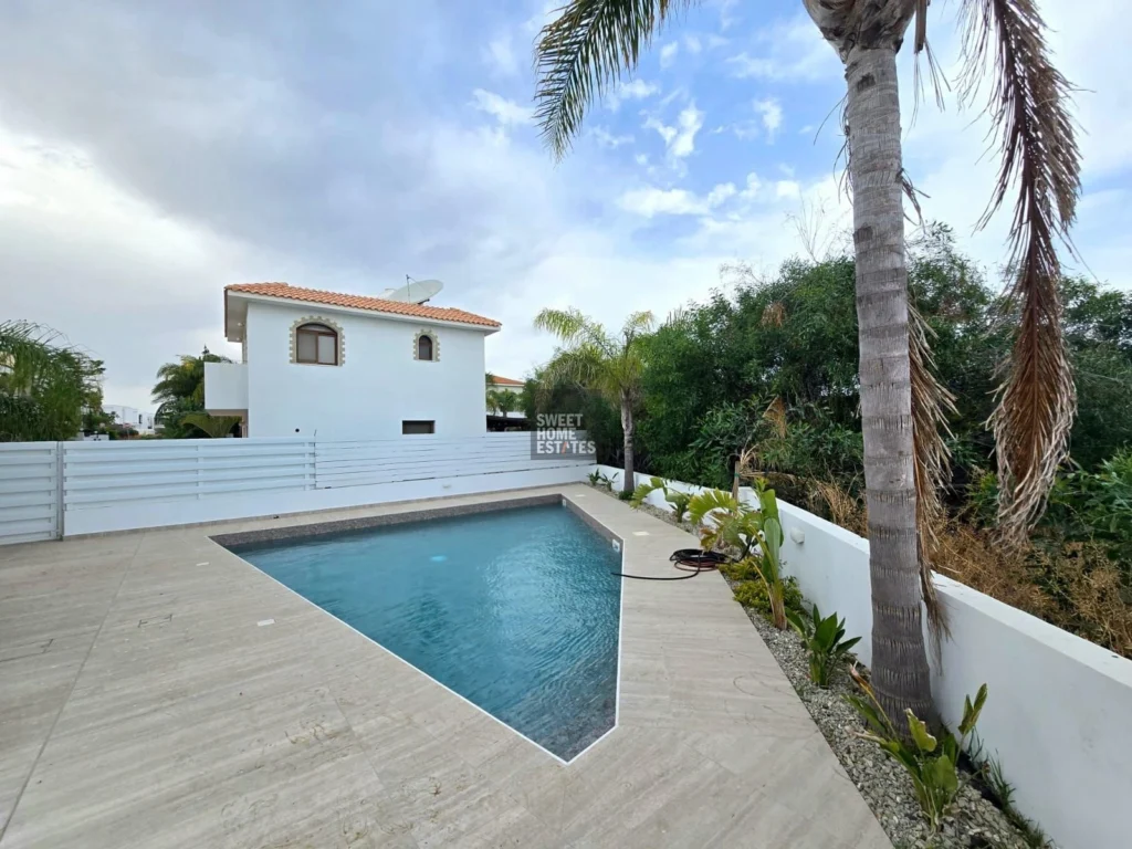5 Bedroom House for Sale in Protaras, Famagusta District