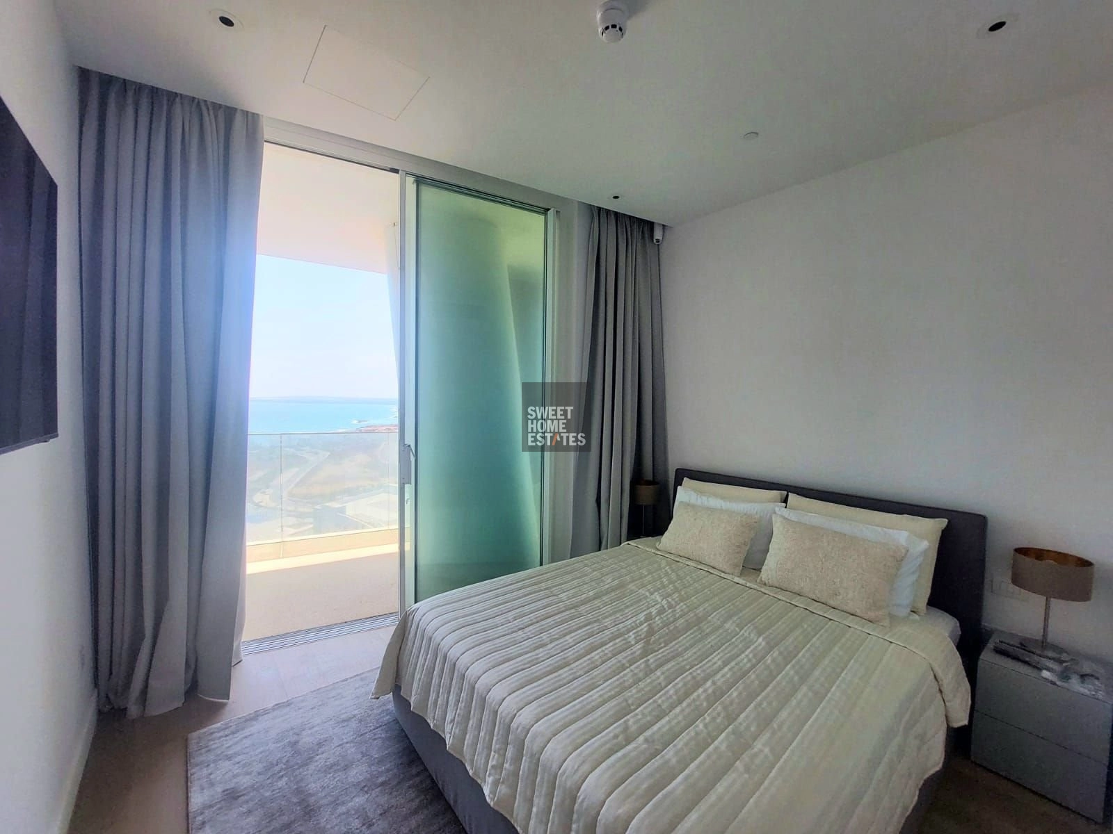 2 Bedroom Apartment for Rent in Famagusta – Agia Napa