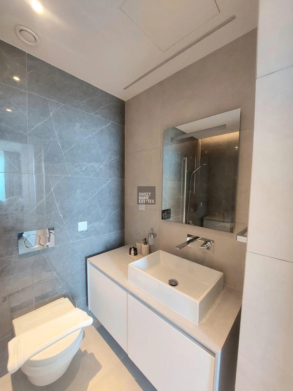 2 Bedroom Apartment for Rent in Famagusta – Agia Napa
