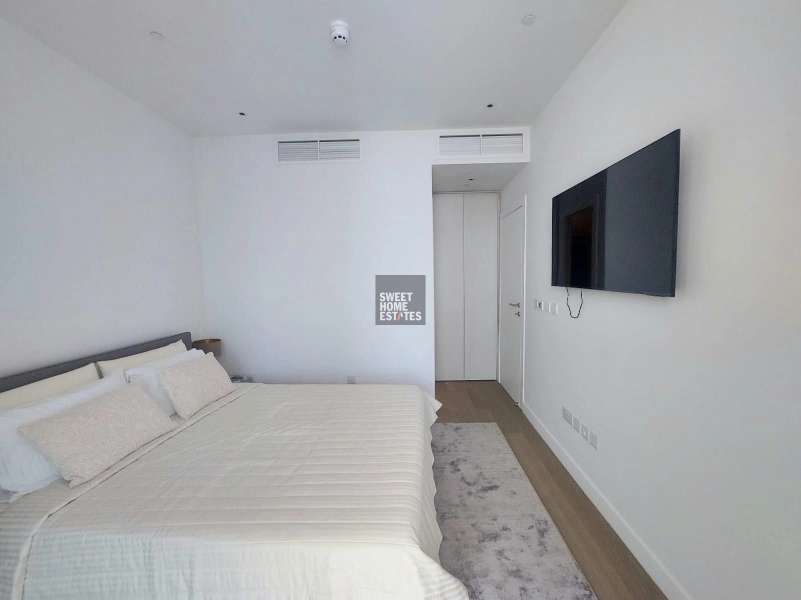 2 Bedroom Apartment for Rent in Famagusta – Agia Napa