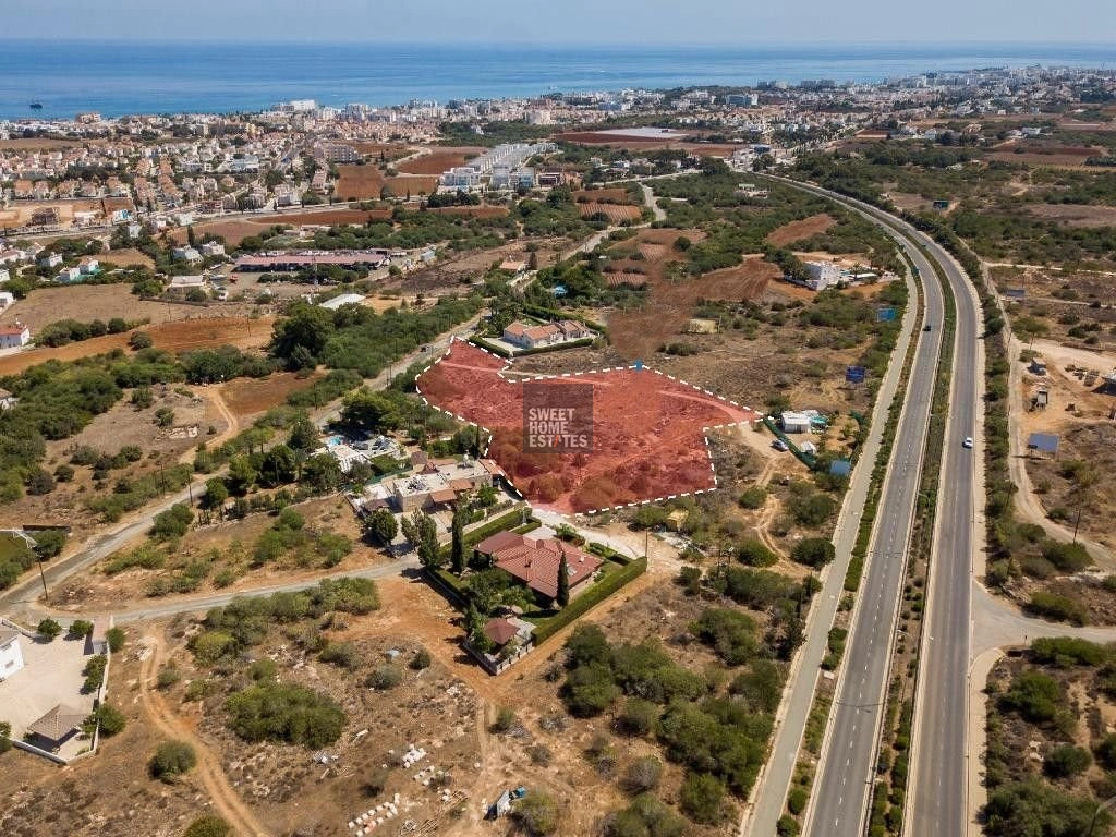 1,173m² Plot for Sale in Paralimni, Famagusta District